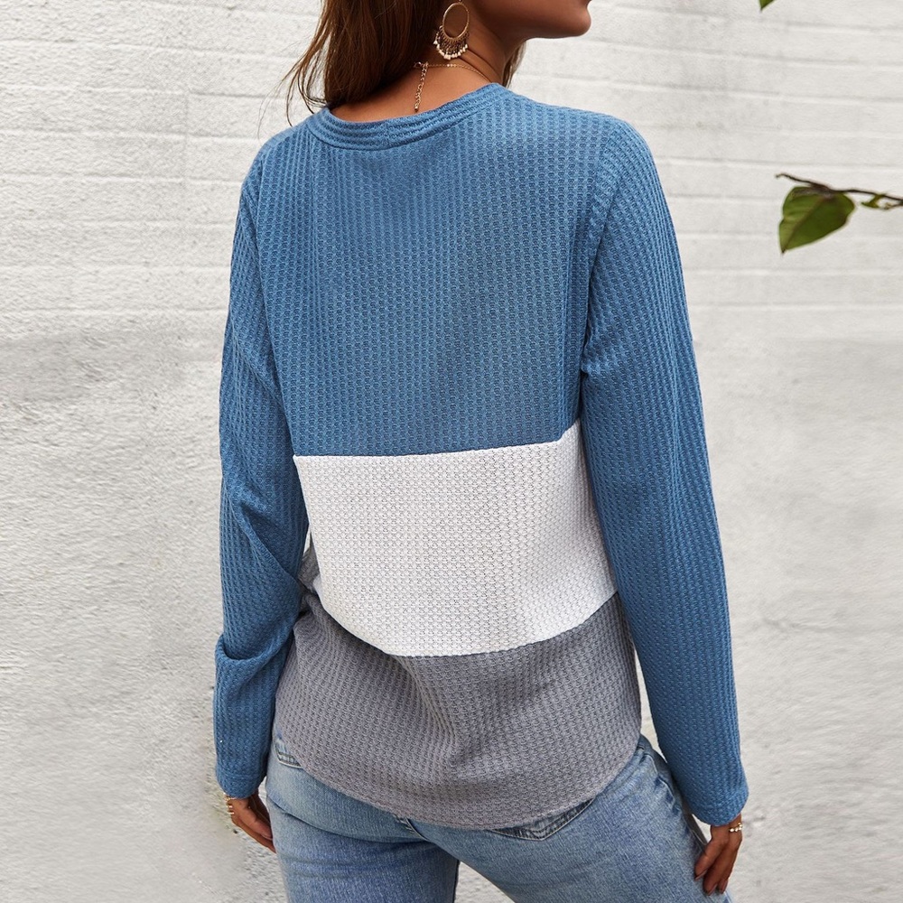 ♦️🆕 Relaxing Front Tie Long Sleeve Top Blue - Picture 5 of 7
